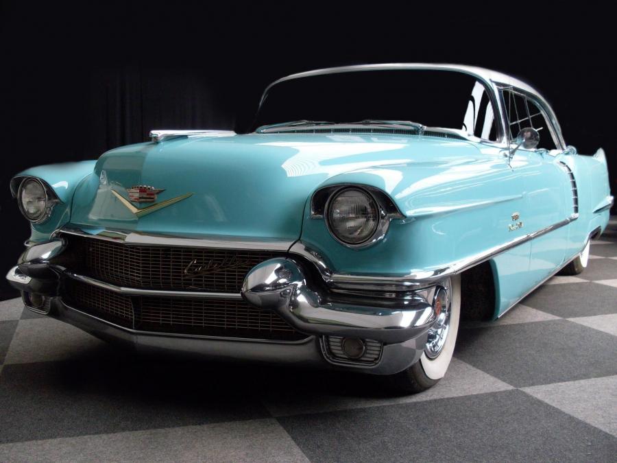  Cadillac DeVille Sedan 1956 года  (фото 1 из 1)